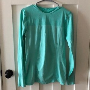 Fabletics seamless long sleeve shirt
